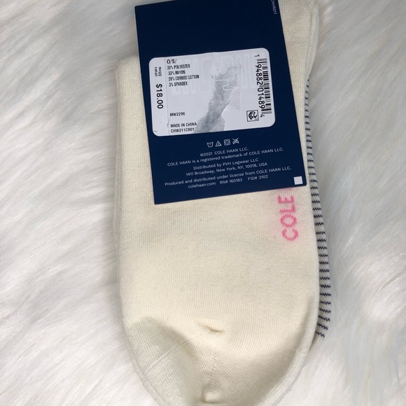 Cole Haan Anklet Socks 2 pack - Picture 2 of 4